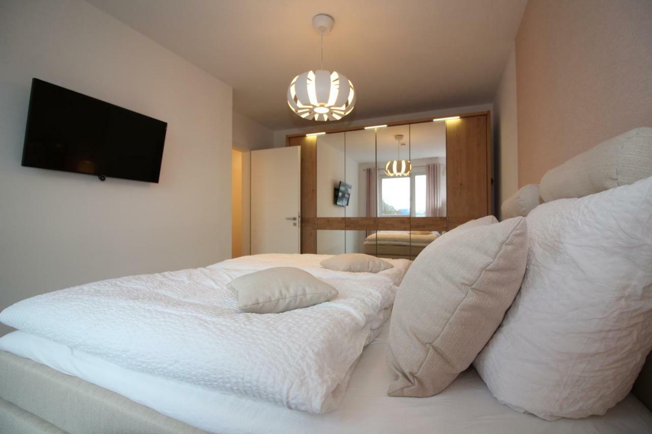 Wohnen Am Yachthafen W48 Appartement Cuxhaven Buitenkant foto